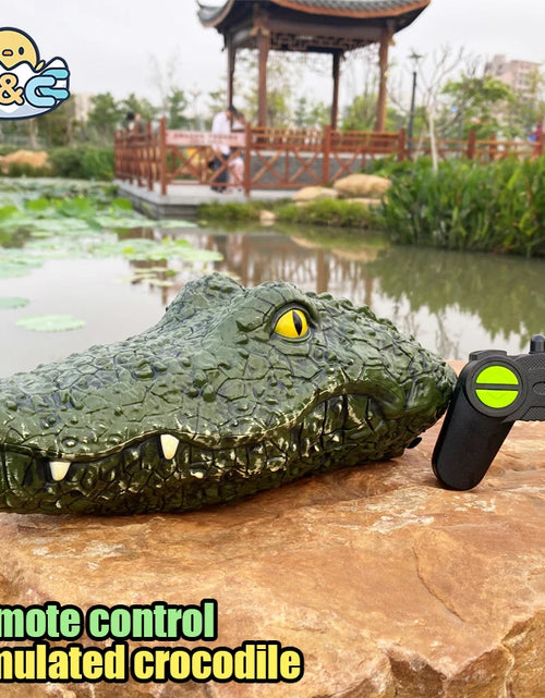 Load image into Gallery viewer, RC Boat Simulation Crocodile Head 2.4G Remote Control Joke Alligator Decoy Electric Toys Summer Water Spoof Robot Toys Gift
